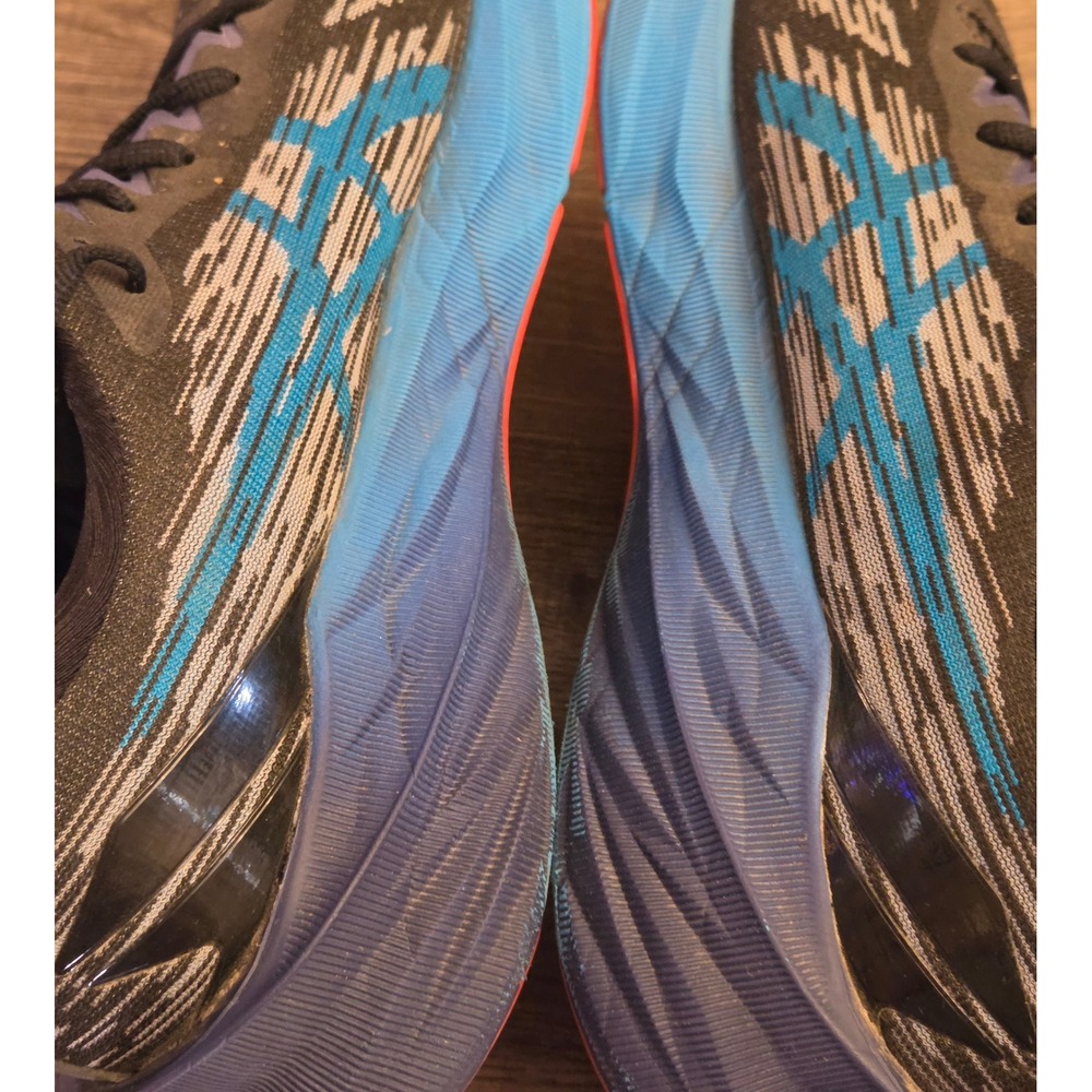 Asics Novablast 3 Running Athletic Sneakers Shoes Mens Size 13 Black Blue - Picture 5 of 10